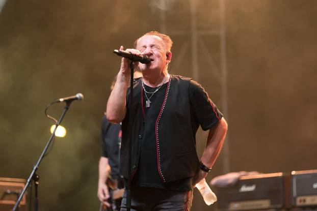 Split: Koncert Prljavog Kazališta na Splitskoj Rivi povodom Dana Domovinske Zahvalnosti
