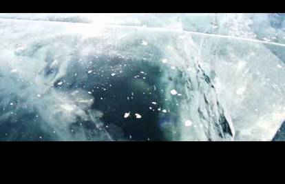 Nissan GT-R jurio 294,8  na sat preko leda Bajkalskog jezera