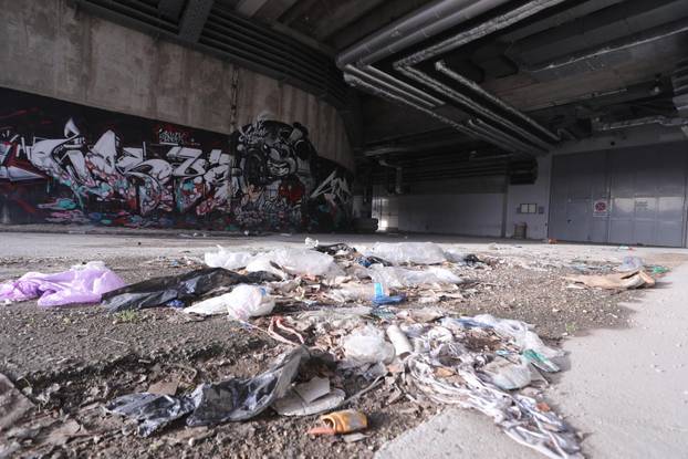 Split: Spaladium arena, ruglo grada pod Marjanom