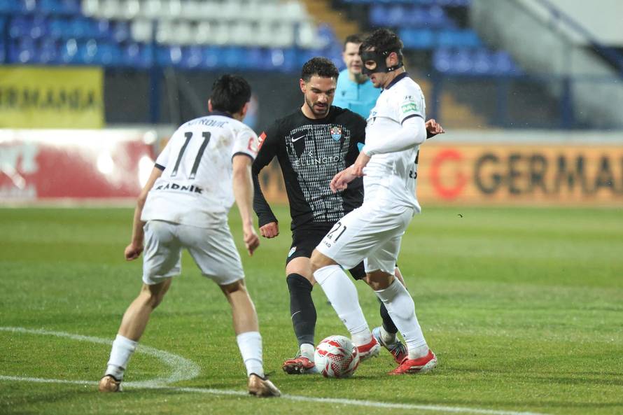 Osijek: SuperSport HNL, 23. kolo, HNK Vukovar 1991 - NK Slaven Belupo