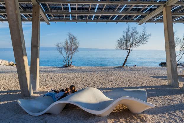 Split: Proljetno poslijepodne na Žnjanu