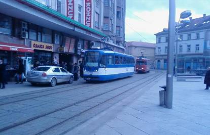 Osijek: Na intervenciji policija blokirala tramvaje