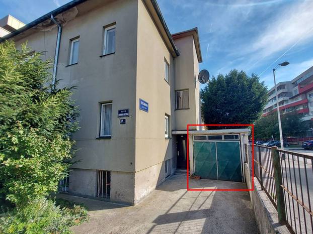 FOTO Država prodaje niz nekretnina: Jedna se nalazi i kod Milanovića u zgradi...