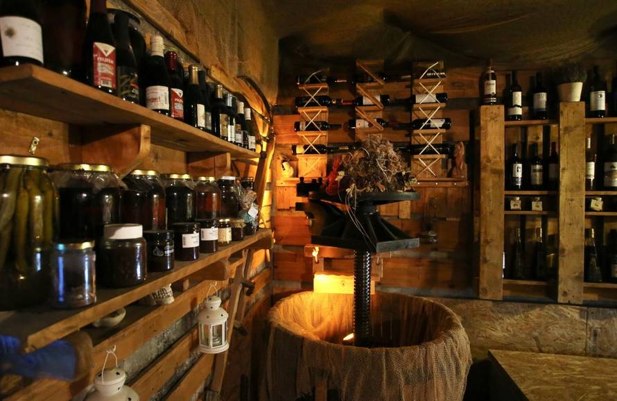 Konobo moja, radosti sva: 'Od paleta sam napravio skoro sve'