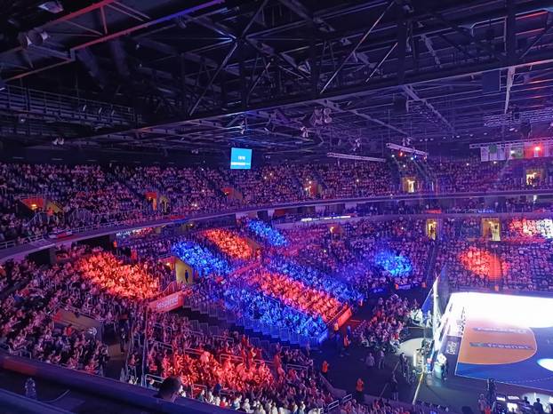 FOTO Euforija u Areni na vrhu: Pogledajte atmosferu, veliki je pljesak dočekao rukometaše
