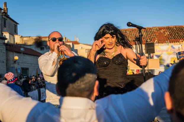 Tito i Ante Pavelić spaljeni kao Krnje u Kaštel Starom