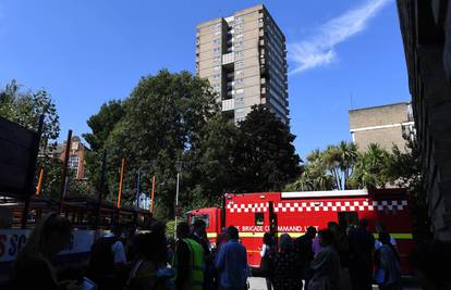 London: Buknuo požar na 12. katu zgrade, nema ozlijeđenih