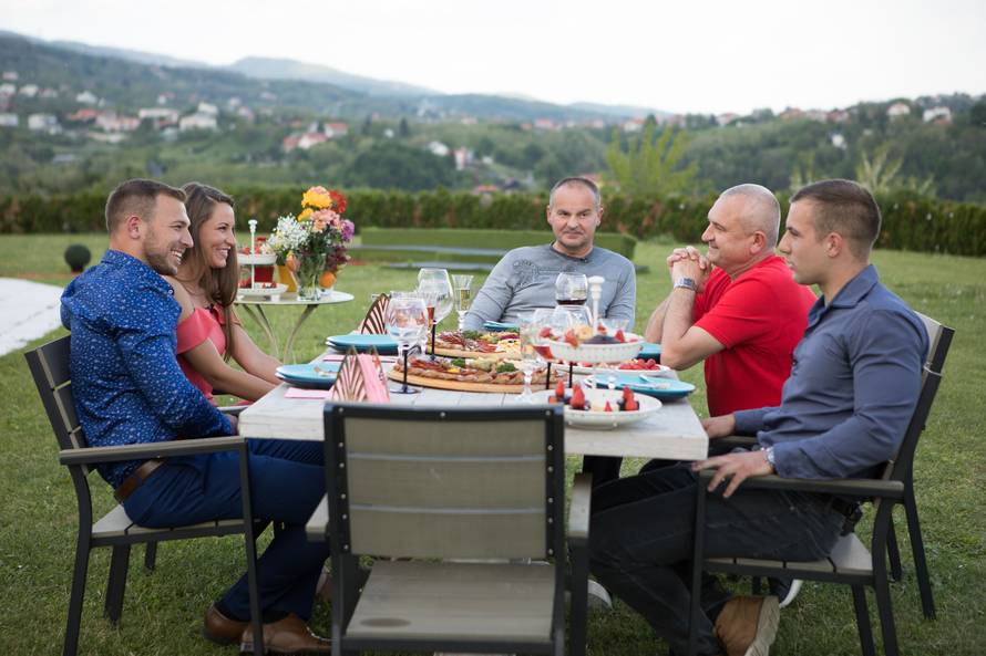 'Savršeni' slomio srce Mihaeli: Mijo izabrao Slovenku Nušu...