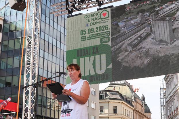Glavni trg u Zagrebu prepun prosvjednika zbog opasnog otpada u Lici