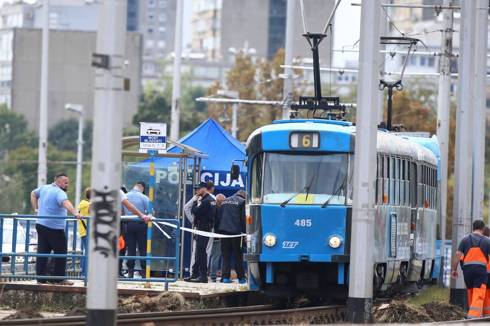 Zagreb: U tramvaju na Mostu mladosti pronađeno mrtvo tijelo muškarca