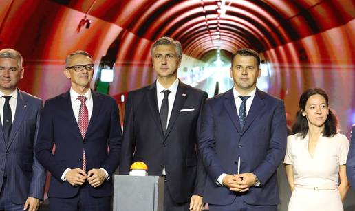 Otvorena obnovljena stara cijev tunela Učka: Evo kako izgleda i tko je sve došao na otvorenje