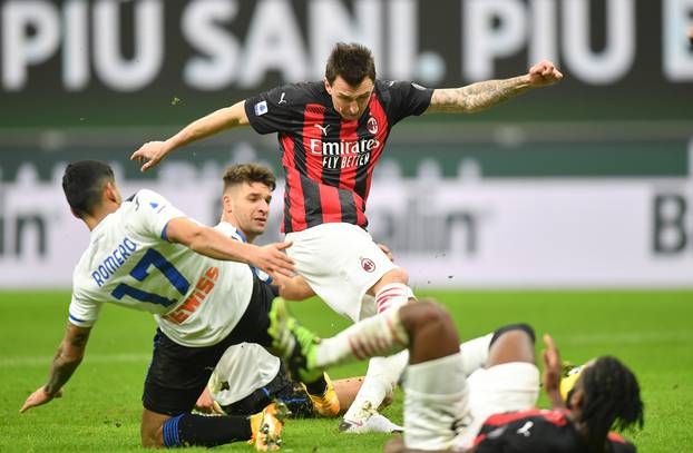 Serie A - AC Milan v Atalanta