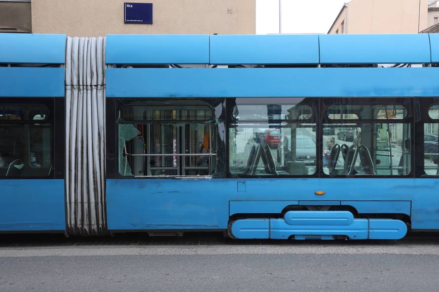 Zagreb: U Ilici zbog sudara tramvaja i autobusa zaustavljen tramvajski promet