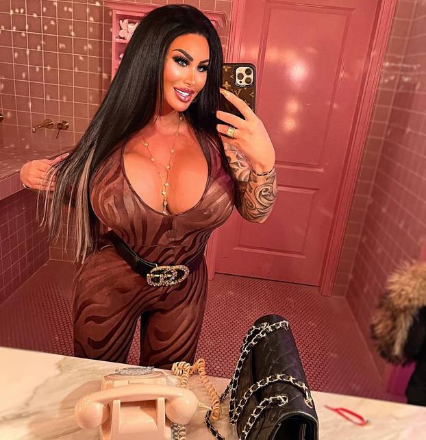 FOTO Barbie iz Berlina pobrala lovu bake pa ulupala 36.000 € u operacije: 'Ja sam umjetnost'