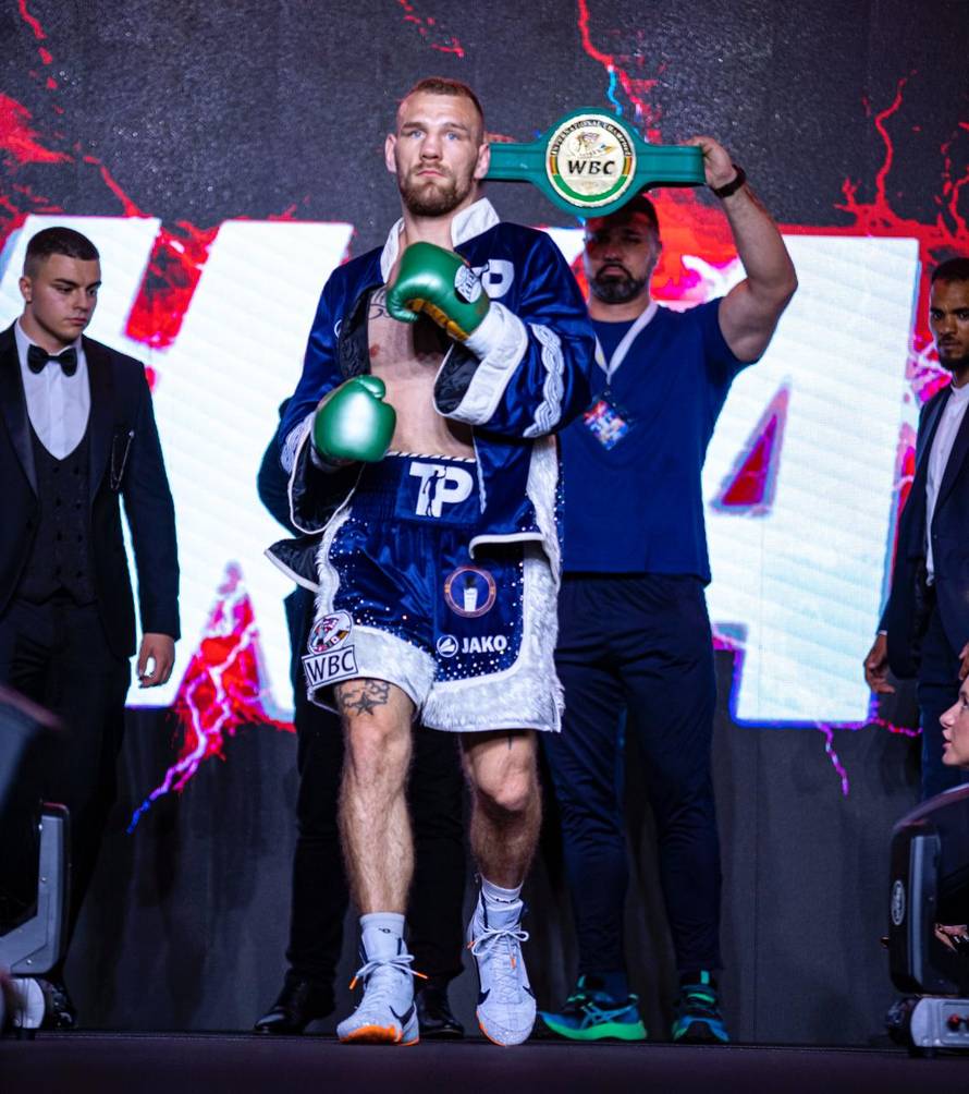 Luka ide stopama Mate Parlova. Čeka ga meč za napad na titulu! 'Za to sam radio cijelu karijeru'