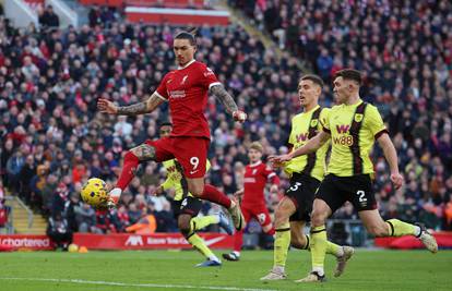 VIDEO Liverpool opet lakše diše! Pao Burnley za vrh Premier lige