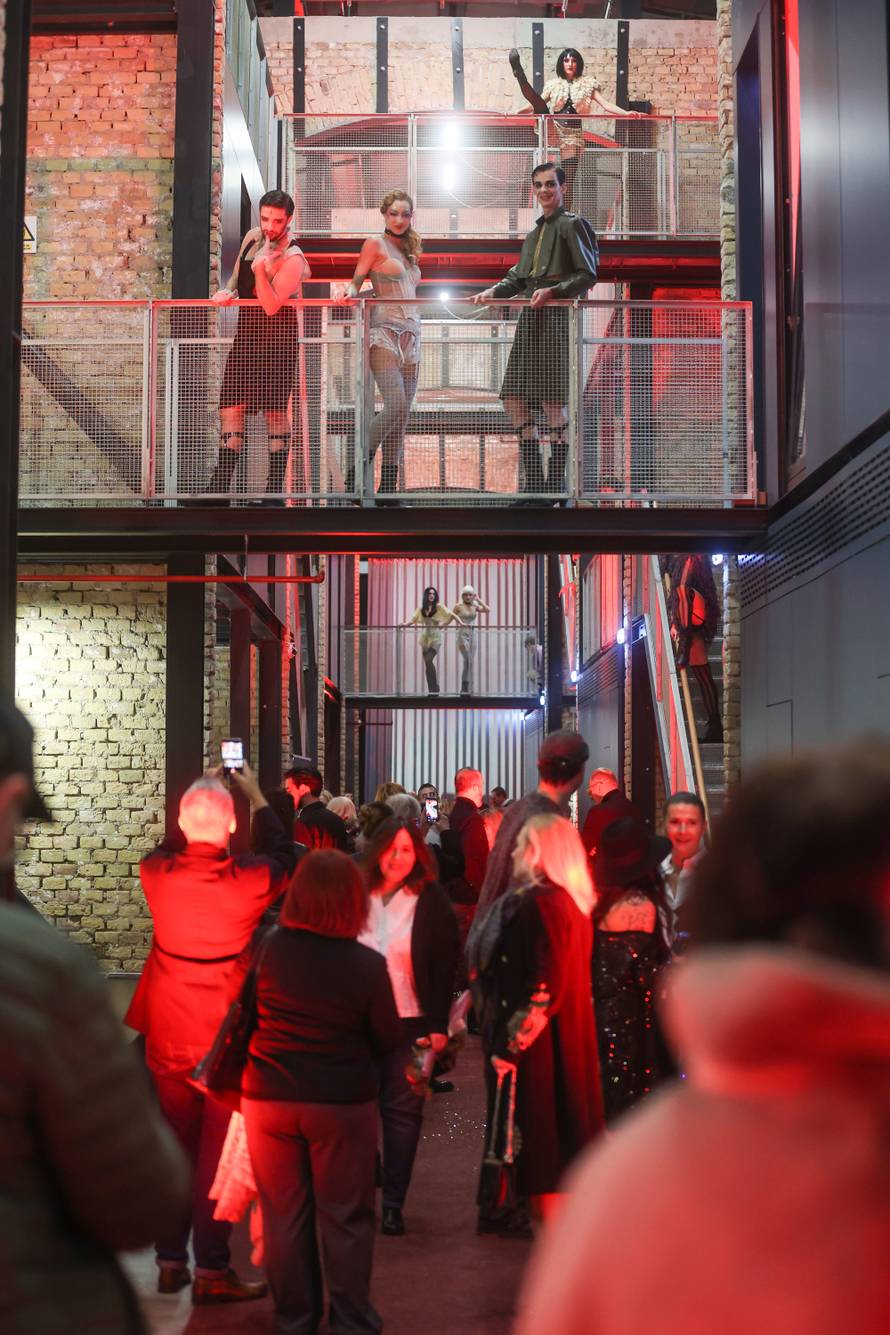 Zagreb: Na novoj sceni Hrvatskoga narodnog kazališta, HNK2 premijerno izveden mjuzikl "Cabaret"