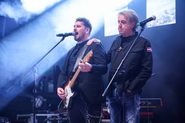 Frankfurt: Hrvatska noć u Suwag Energie Areni