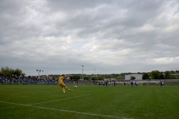 Benkovac: Prijateljska utakmica  između Velebita i Hajduka povodom 100. rođendana kluba iz Benkovca