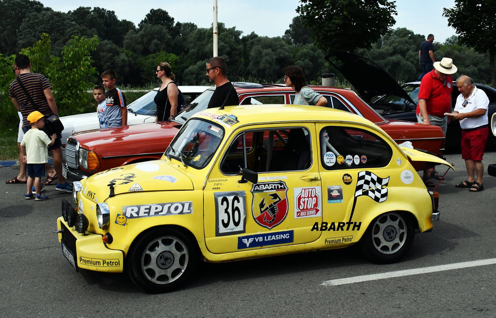 Šesti Međunarodni oldtimer susret u Slavonskom Brodu