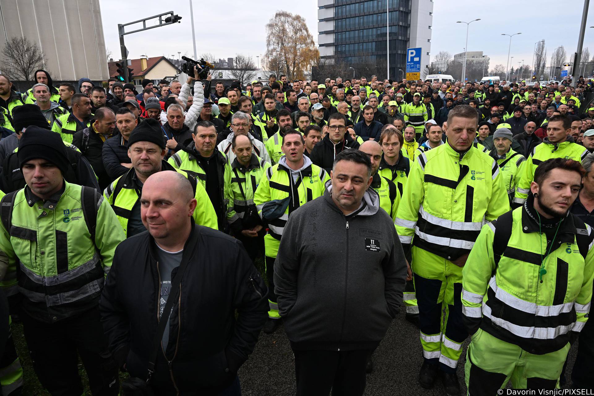 Zagreb: Prosvjed radnika Čistoće koji su nezadovoljni svojim primanjima