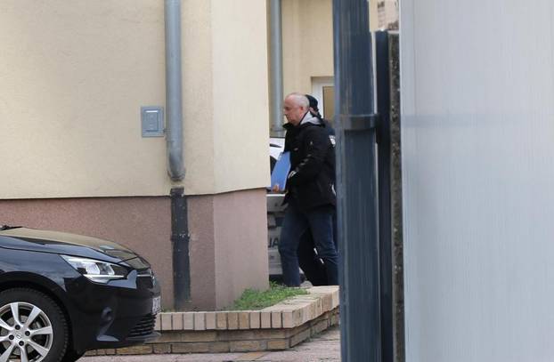 Osijek: Dovođenje gradonačelnika Nove Gradiške Vinka Grgića u prostorije USKOK-a