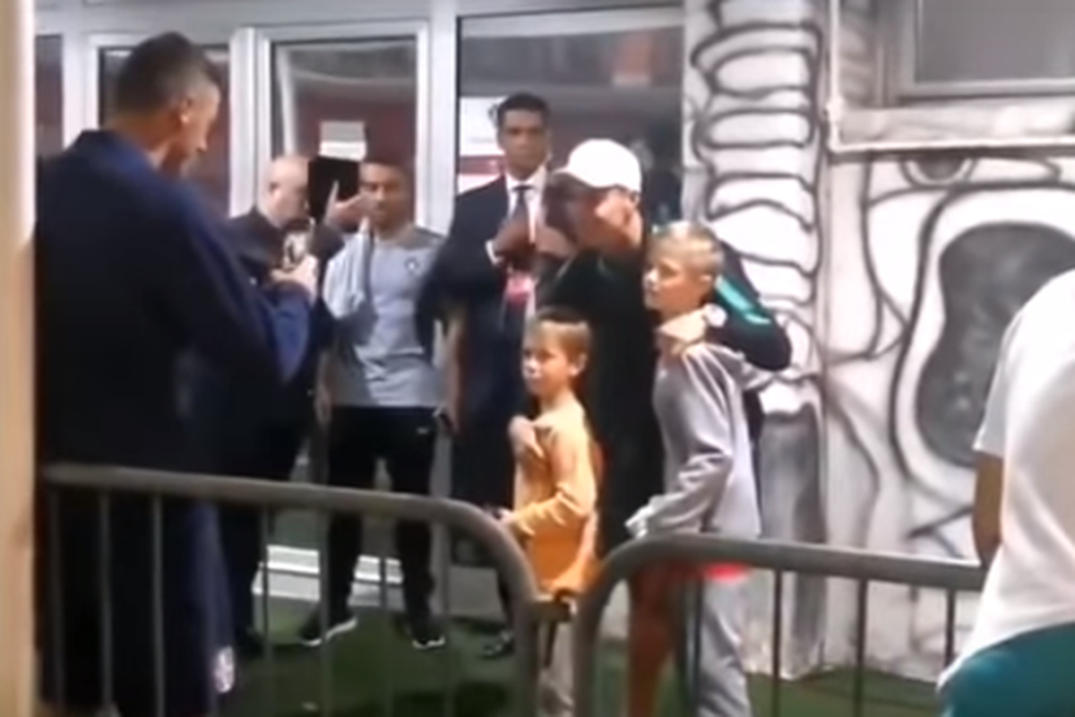 Sorry, Kiki, može fotka? Matić slikao svoje sinove s Ronaldom