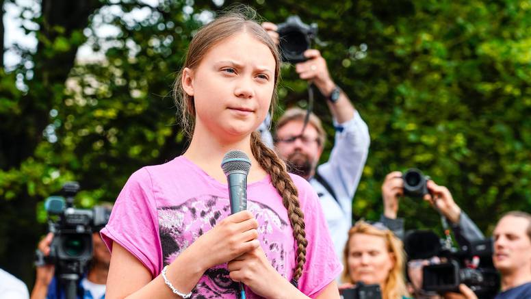 Greta Thunberg prosvjednicima: "Moramo svi biti ujedinjeni"