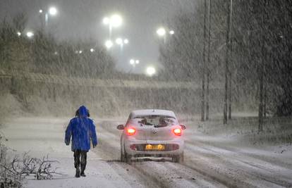 Britaniji prijeti arktička oluja i snažan snijeg. Meteorolozi su otkrili hoće li stići i do Hrvatske