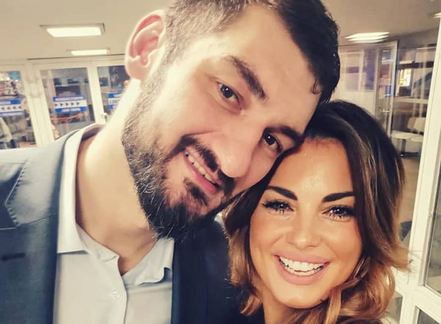 Iva Alilović se obrušila na gay voditelja: 'Oči bih mu iskopala'