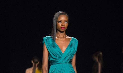 Luksuzna elegancija u izdanju Monique Lhuillier na NYFW-u