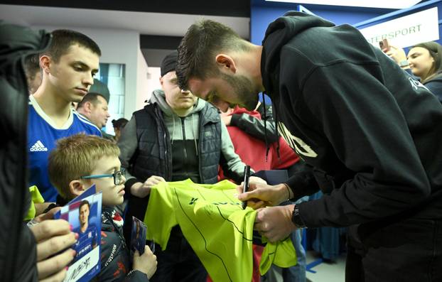 Zagreb: Igraci Dinama na druzenju s navijacima