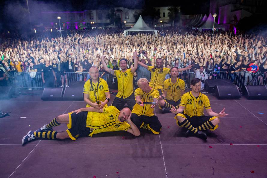 Dubioza kolektiv, Električni orgazam i Another Rock Trio nastupili u Novoj Gradiški...