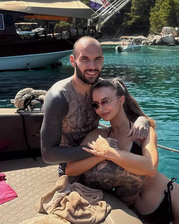 FOTO Tko je Kalikova supruga? 'Imala sam o nogometašima predrasude, ali on me osvojio'