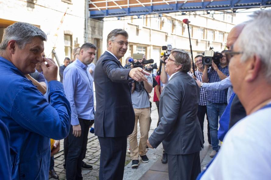 Rijeka: Predsjednik Vlade Andrej PlenkoviÄ obiÅ¡ao brodogradiliÅ¡te 3. Maj