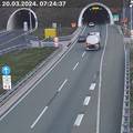 Vozilo je u kvaru na A6 Rijeka-Zagreb kod tunela Tuhobić