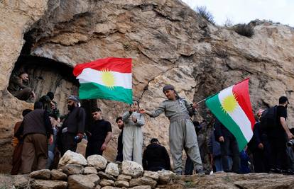 Kurdi: Raspušta se i završava oružanu pobunu u Turskoj