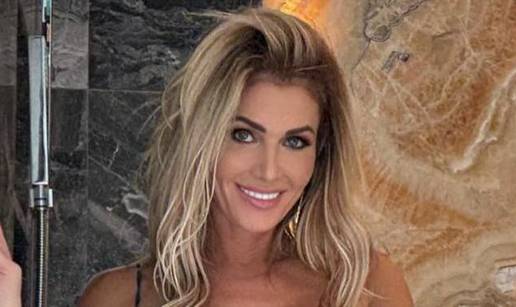 Mamma mia! Evo kako biv&scaron;a ke&ccaron;erska zvijezda izgleda u 51.