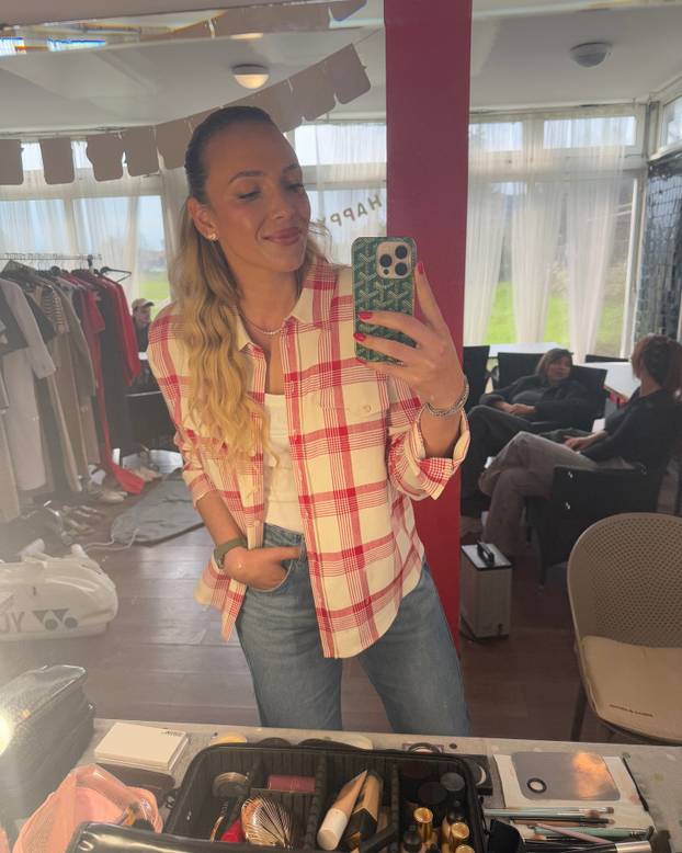 FOTO Nikad oskudnija Donna Vekić uživa na Maldivima!