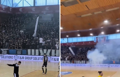 VIDEO Kaos u Beogradu: Zbog huligana otkazali utakmicu, gađali rukometaše petardama!