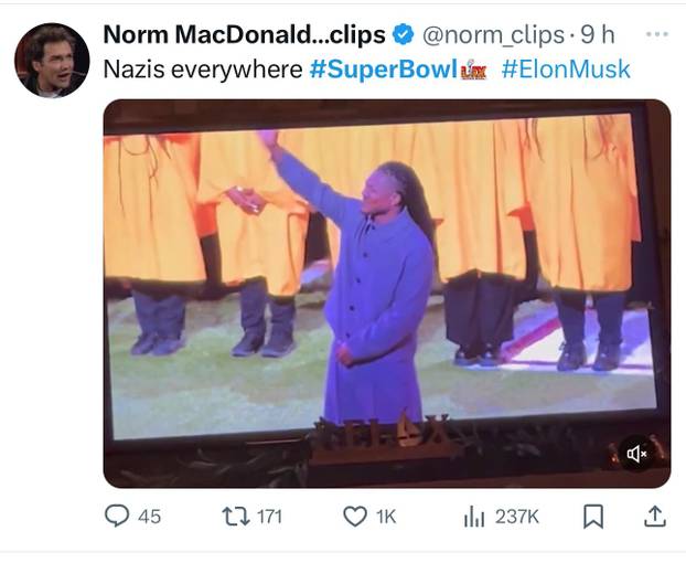 Ovo su memovi Super Bowla! Uljez sa zastavom Palestine, 'nazi' pozdrav i ruganje Trumpu