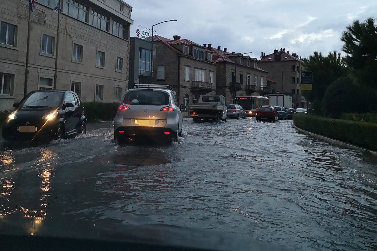 'Ulice i kuće su bile pune vode. Nikada tako nešto nisam vidio!'