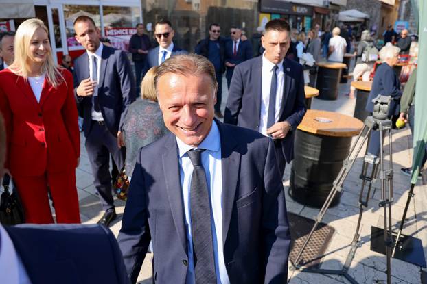 Zadar: Predsjednik Hrvatskog sabora Gordan Jandroković obišao je manifestaciju pod nazivom „Pijat na Pijaci“ 