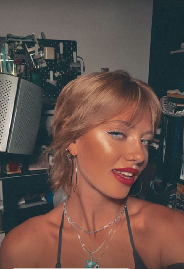 Prije 10 godina oduševila naciju izvedbom himne: Mia Negovetić danas ima skroz drugačiji imidž