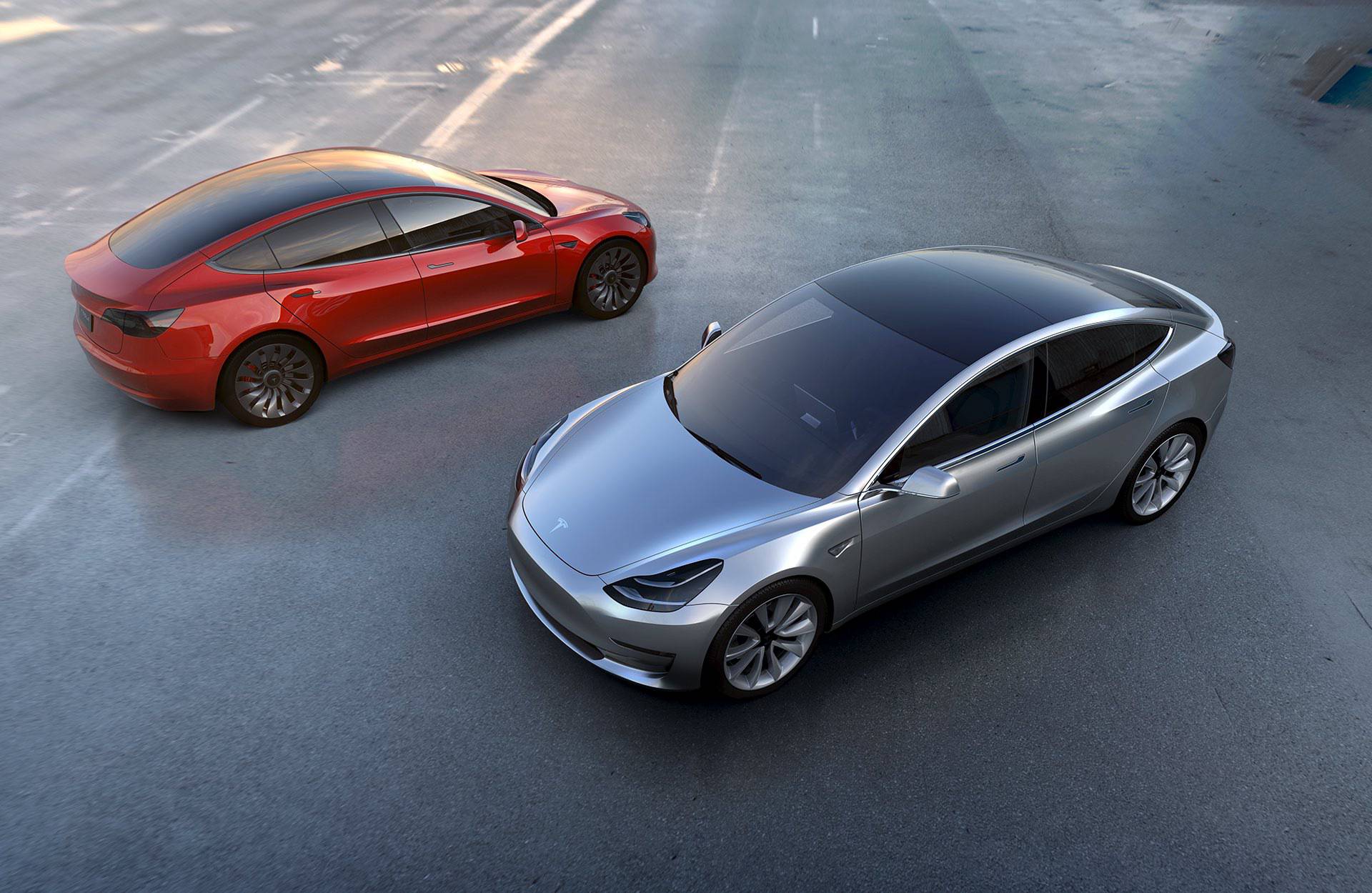 Musk umiruje brige: Dizajn Modela 3 uskoro će biti gotov
