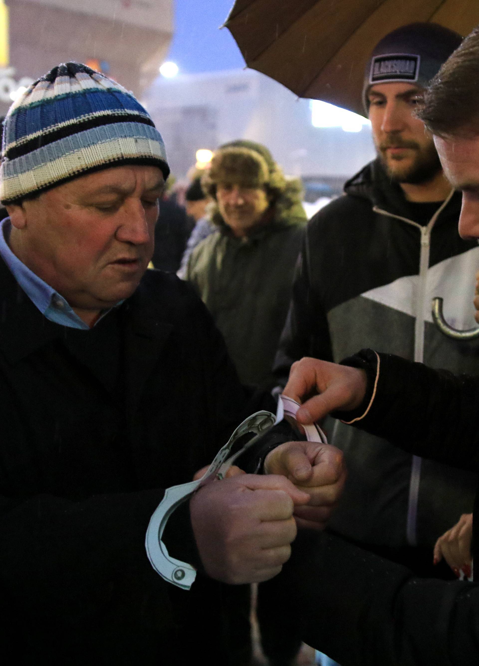 Banja Luka: Performansom kolektivnog hapÅ¡enja ukazano na problem kretanja, miÅ¡ljenja i govora