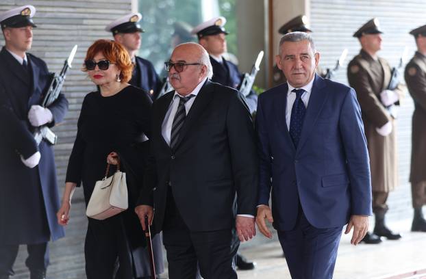 Zagreb: Dolazak uzvanika na inauguraciju predsjednika Zorana Milanovića