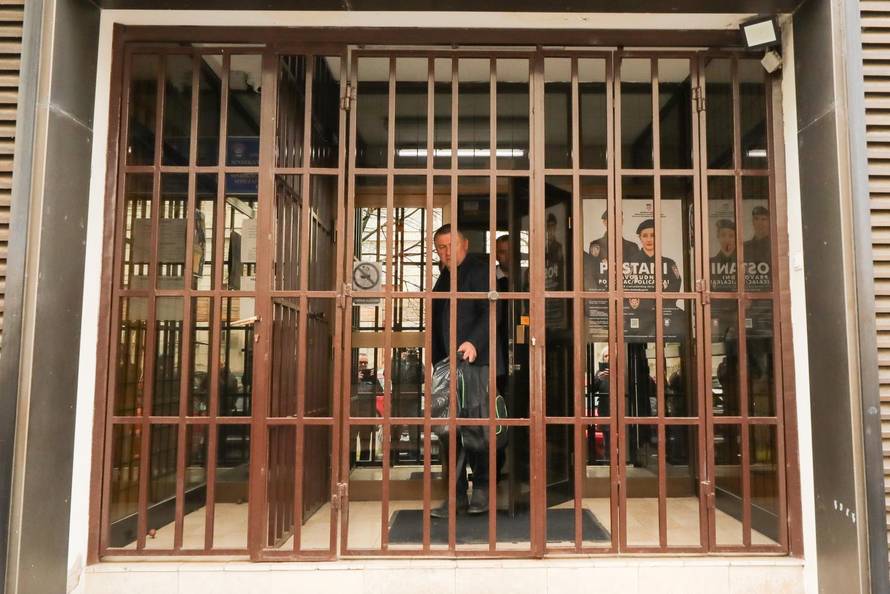 Osijek: Uhićeni HDZ-ov župan Damir Dekanić izašao iz pritvora