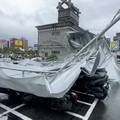 Tajvan pogodio snažan tajfun Haikui, dio stanovnika već je evakuiran, vjetar čupa stabla