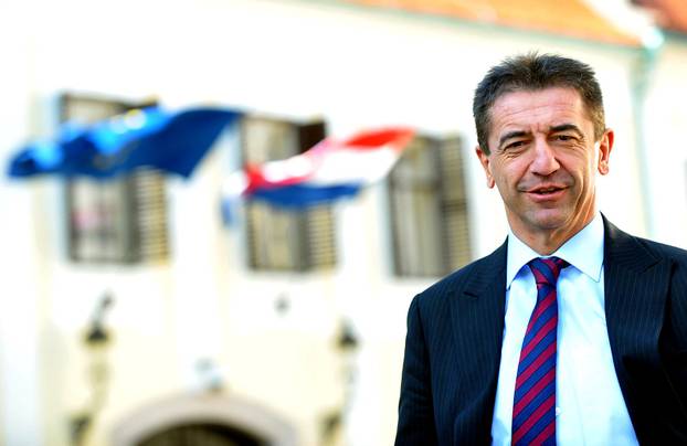 Gospi?: 25.4.1963. ro?en Darko Milinovi? 